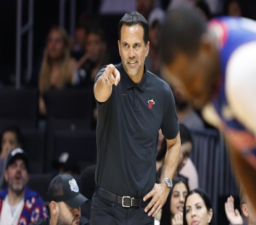 篮球盛宴,巅峰对决,战局前瞻,亚博体育,亚博体育官网,亚博体育app,亚博体育下载