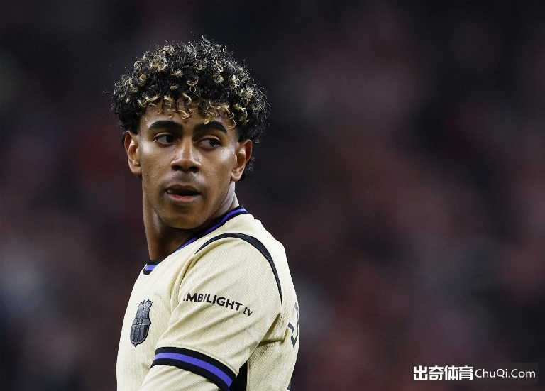 红魔英超主,场惜败水晶,主帅马丁内,亚博体育,亚博体育官网,亚博体育app,亚博体育下载