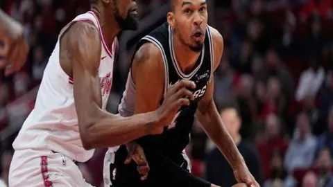 18岁西班牙新星吉乌切尔西表现遇阻，8场赛事仅收获1球